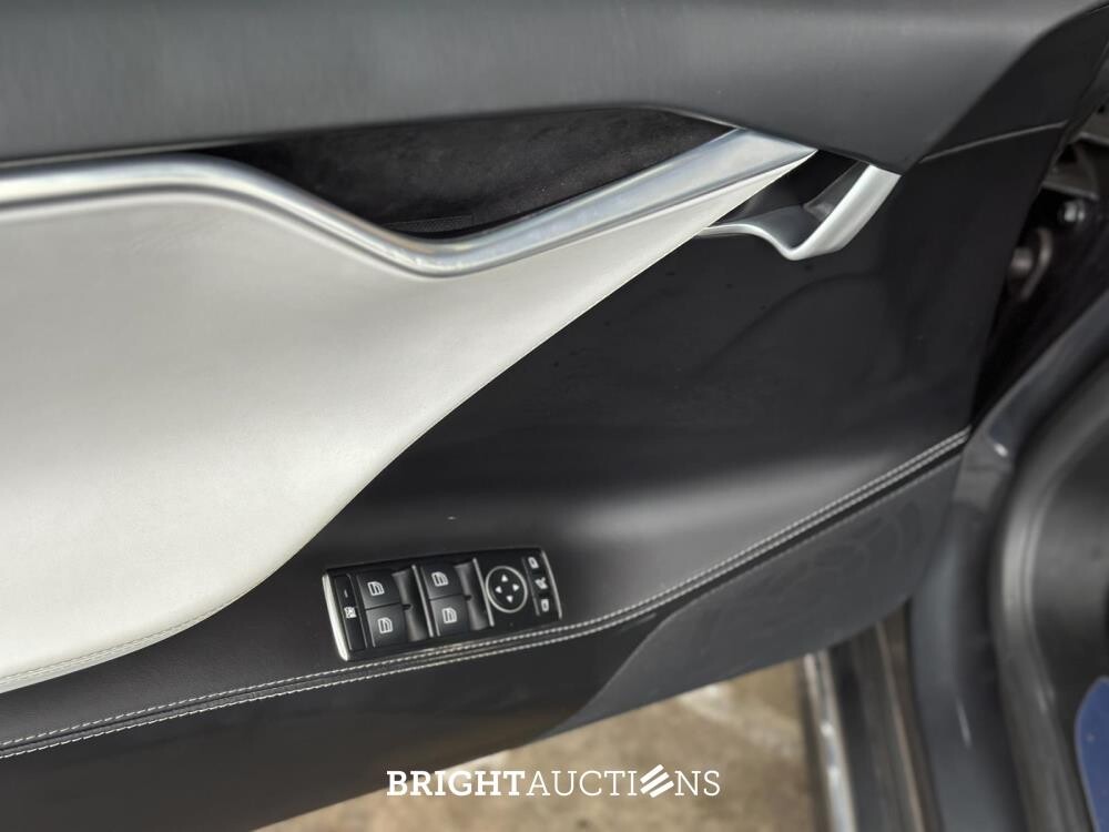 Tesla Model S 75D Base 333pk 2018 (Origineel-NL), RZ-401-J