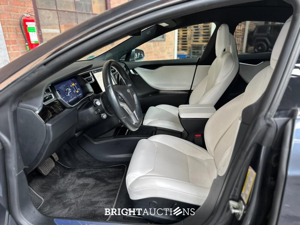 Tesla Model S 75D Base 333pk 2018 (Origineel-NL), RZ-401-J