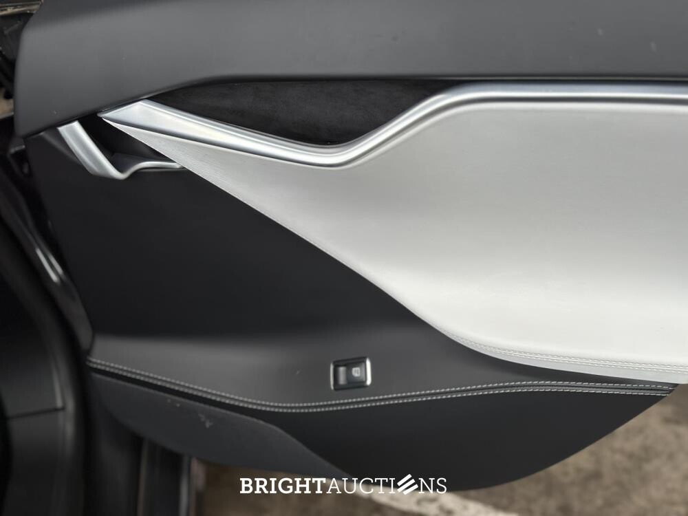 Tesla Model S 75D Base 333pk 2018 (Origineel-NL), RZ-401-J