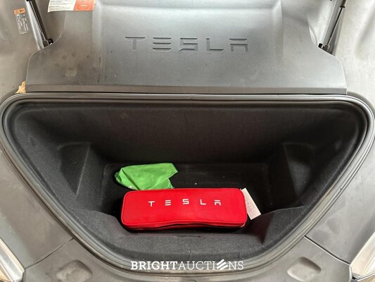 Tesla Model S 75D Base 333pk 2018 (Origineel-NL), RZ-401-J