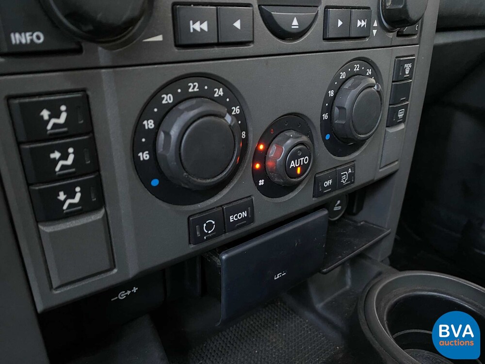 Land Rover Discovery 4.4 V8 HSE 7-Persoons Youngtimer 2006, P-182-HF