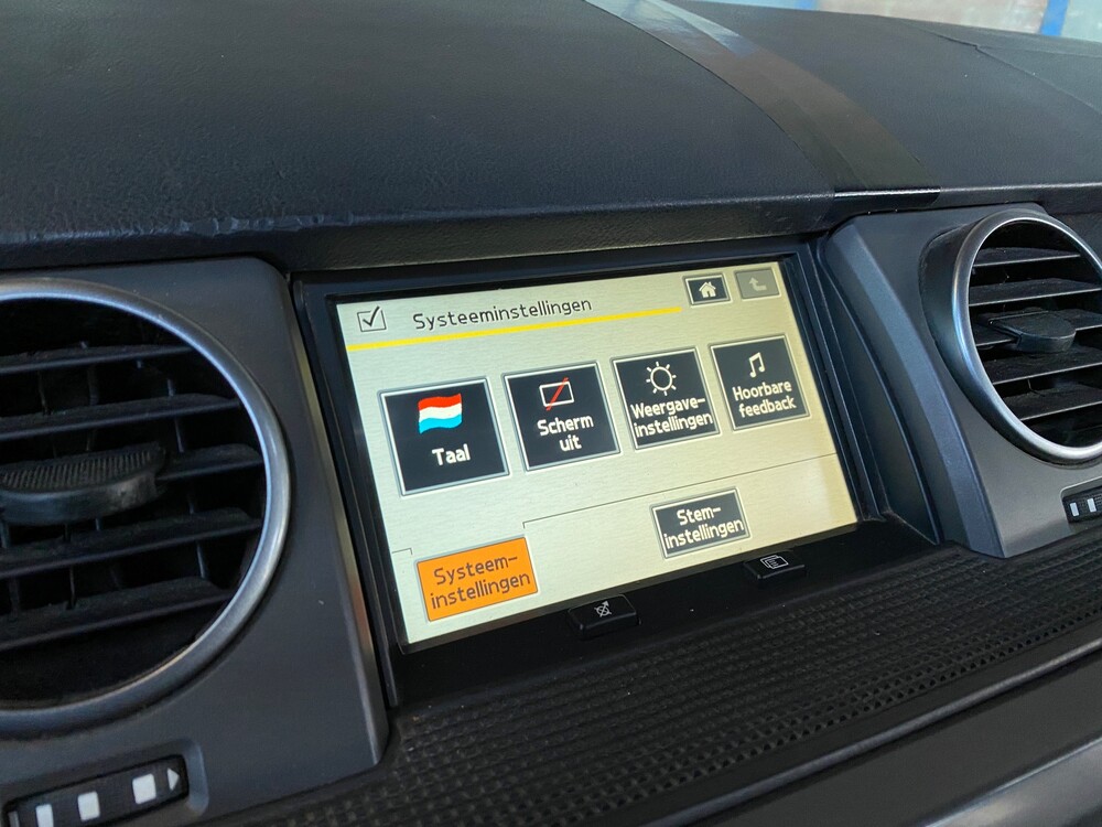 Land Rover Discovery 4.4 V8 HSE 7-Persoons Youngtimer 2006, P-182-HF