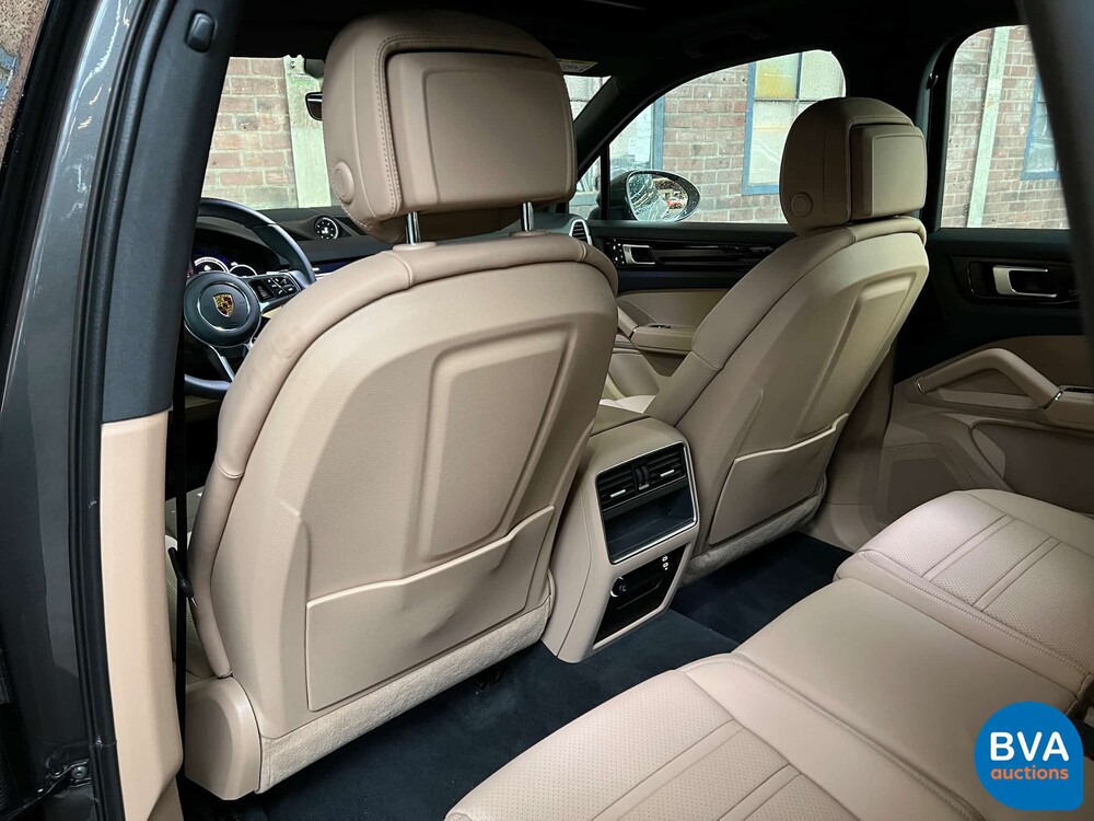 Porsche Cayenne 3.0 E-Hybrid 462PS 2021 -GARANTIE-, N-758-SX.