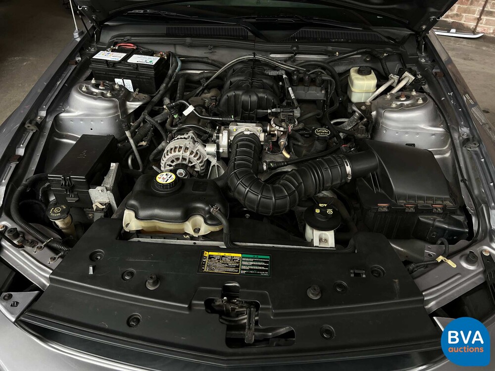 Ford Mustang Cabrio Deluxe 4.0 V6 205 PS 2006, TV-304-D.