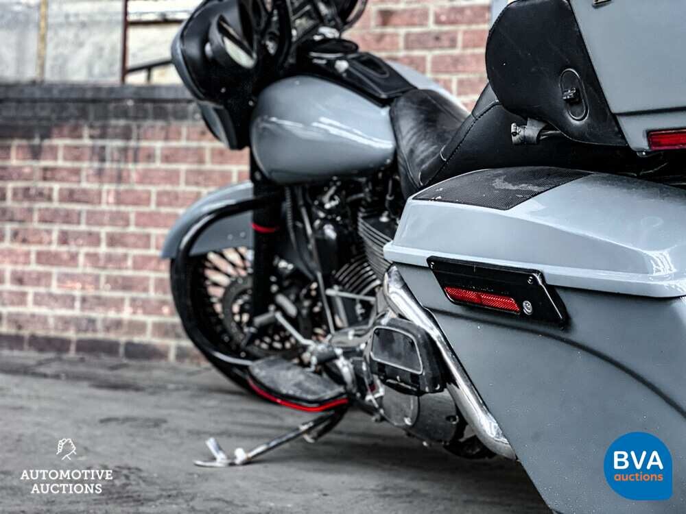 2006 Harley Davidson Ultra Classic Electra Glide FLHTCUI Cruiser 71 PS.