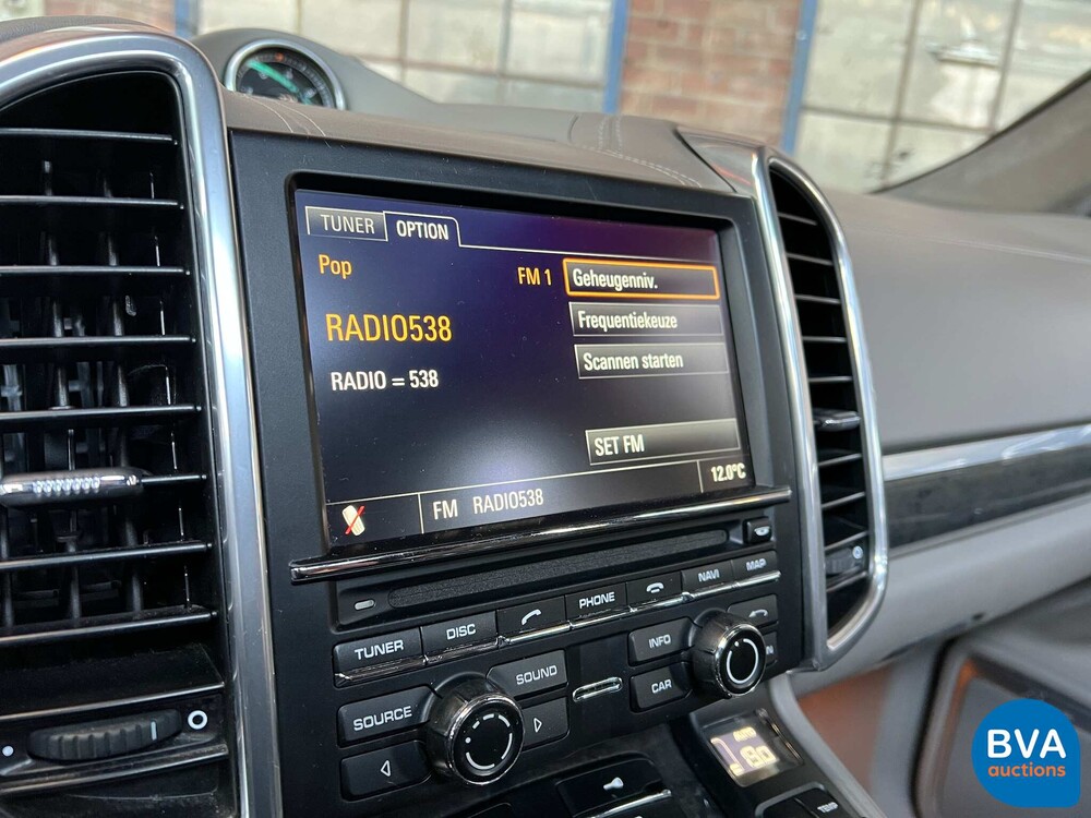 Porsche Cayenne 4.8 Turbo 500 PS 2010, RZ-707-X.