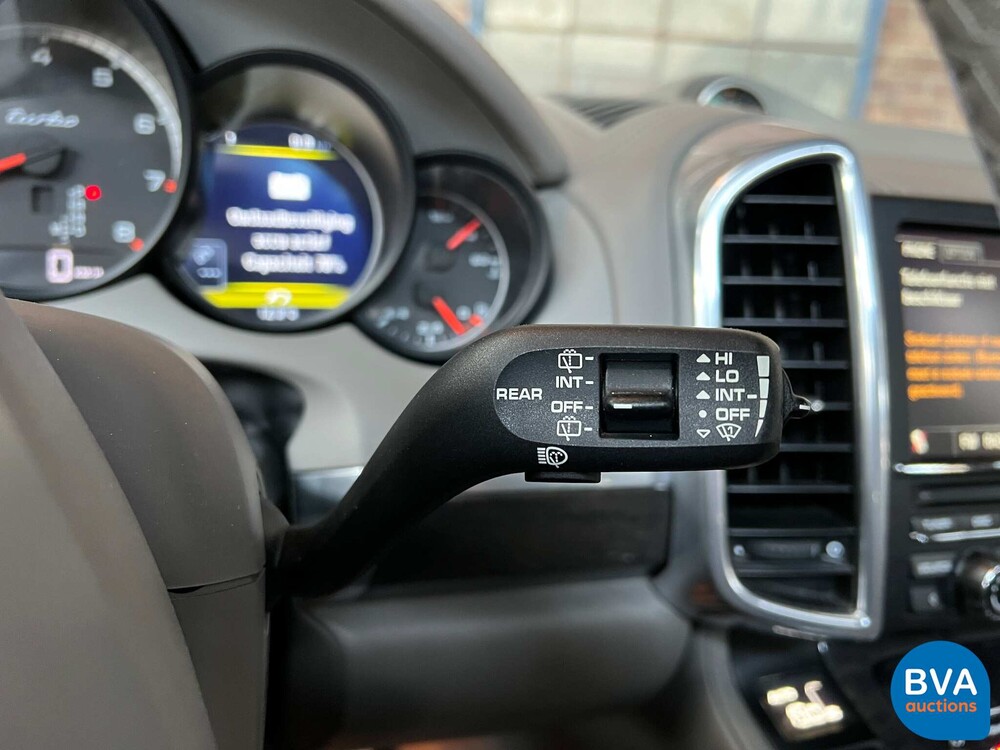 Porsche Cayenne 4.8 Turbo 500 PS 2010, RZ-707-X.