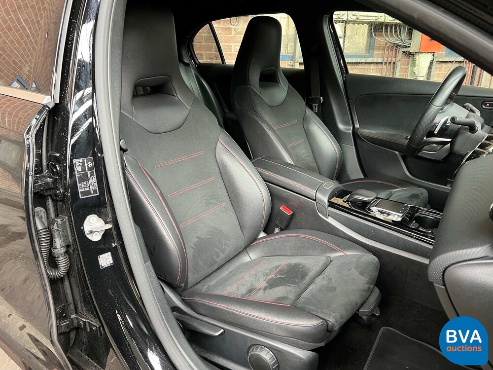 Mercedes-Benz A180d AMG Launch Edition A-Klasse 116PS 2019, H-855-XK.