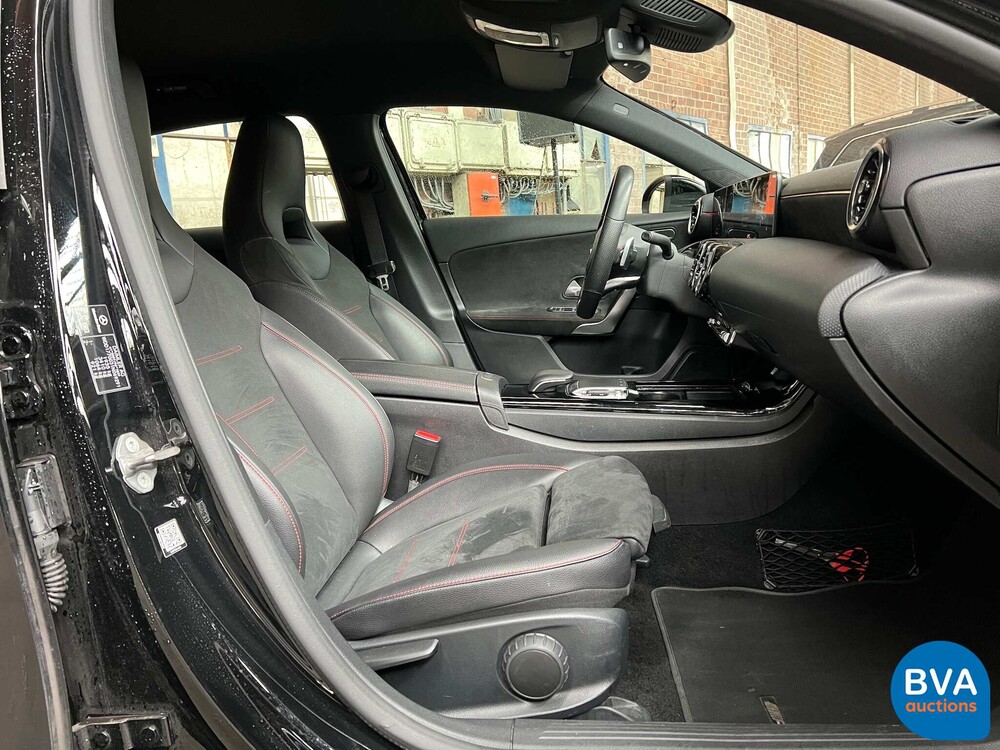 Mercedes-Benz A180d AMG Launch Edition A-Klasse 116PS 2019, H-855-XK.