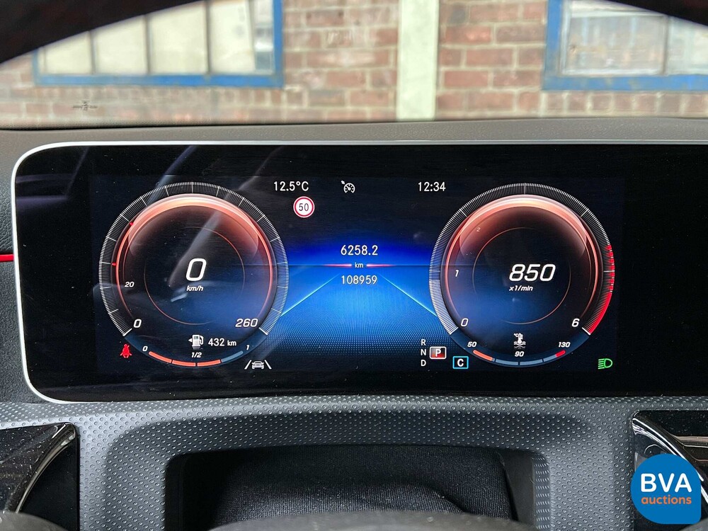 Mercedes-Benz A180d AMG Launch Edition A-Klasse 116PS 2019, H-855-XK.