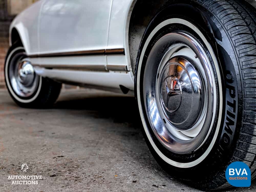 Mercedes-Benz 230 SL Pagode 170PS 1965, PM-29-17.