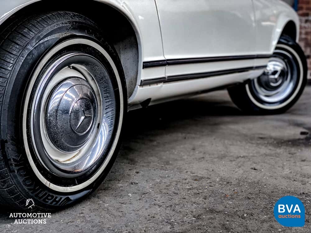Mercedes-Benz 230 SL Pagode 170PS 1965, PM-29-17.