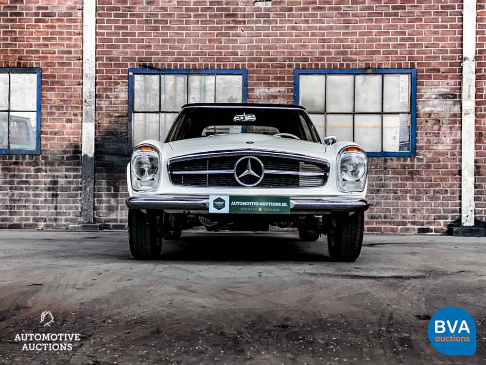 Mercedes-Benz 230 SL Pagode 170PS 1965, PM-29-17.