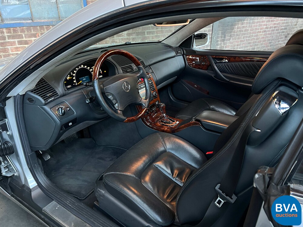 Mercedes-Benz CL500 Coupé 306 PS 2002.