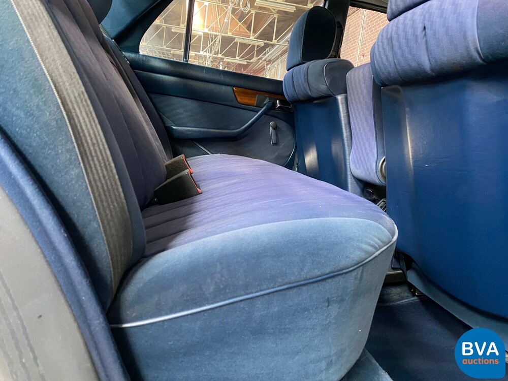 Mercedes-Benz 280 SE S-Klasse 185 PS 1981, 25-TB-ZF.