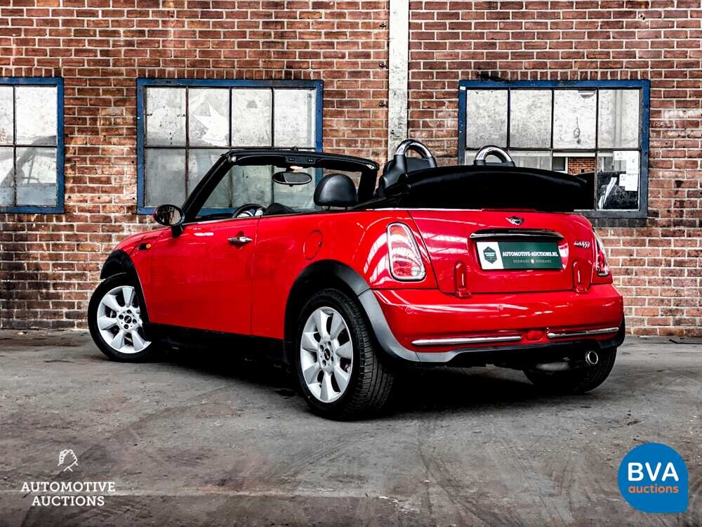 Mini Cabrio 1.6 Cooper Chili 116pk 2004 -Org. NL-, 87-PP-LN.