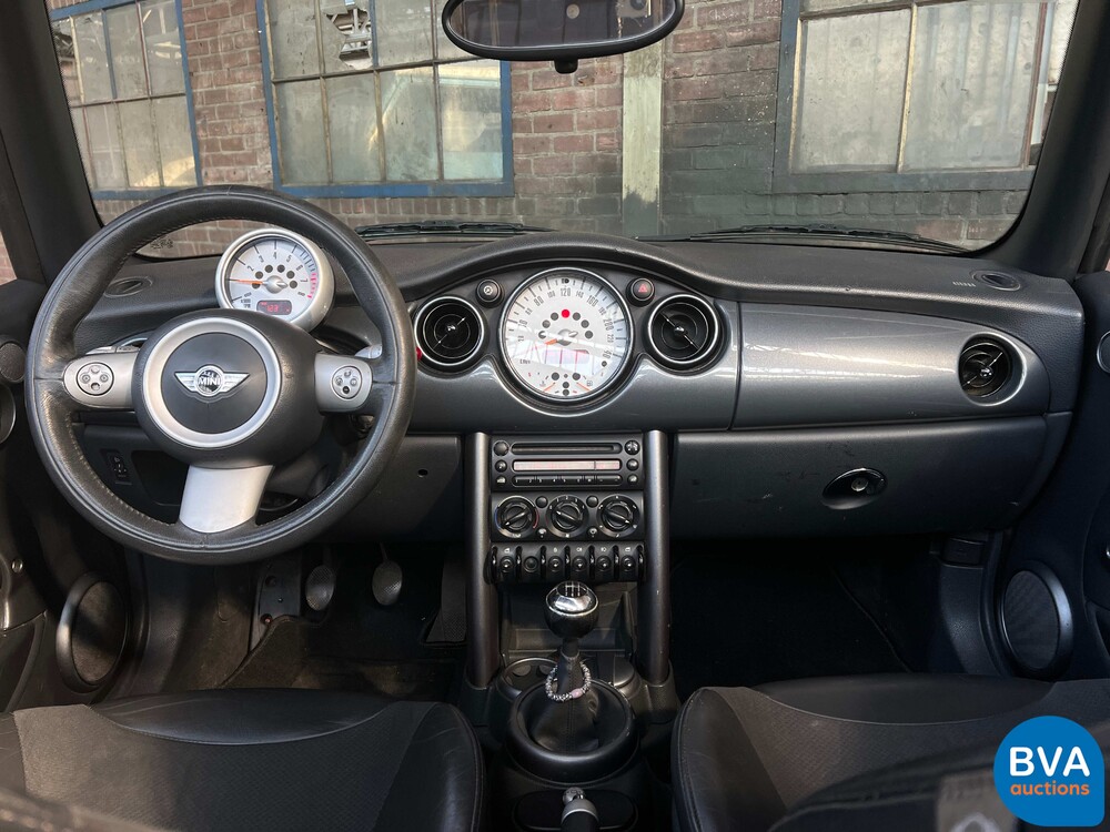 Mini Cabrio 1.6 Cooper Chili 116pk 2004 -Org. NL-, 87-PP-LN.