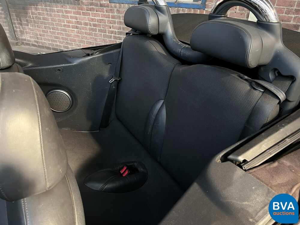 Mini Cabrio 1.6 Cooper Chili 116pk 2004 -Org. NL-, 87-PP-LN.