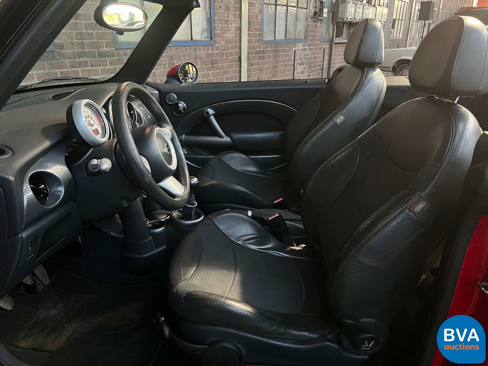 Mini Cabrio 1.6 Cooper Chili 116pk 2004 -Org. NL-, 87-PP-LN.