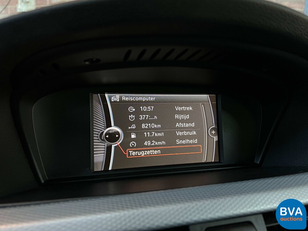 BMW 318i M-Sport 3er Reihe 143PS 2010 -Org. NL-, 98-LJH-2.