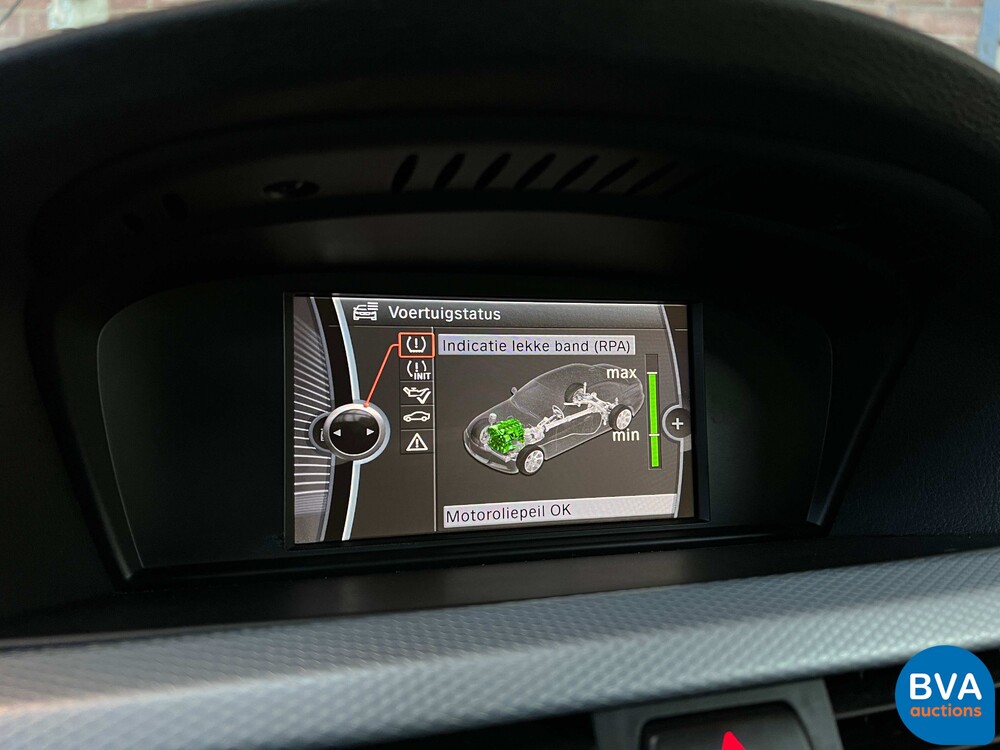 BMW 318i M-Sport 3er Reihe 143PS 2010 -Org. NL-, 98-LJH-2.