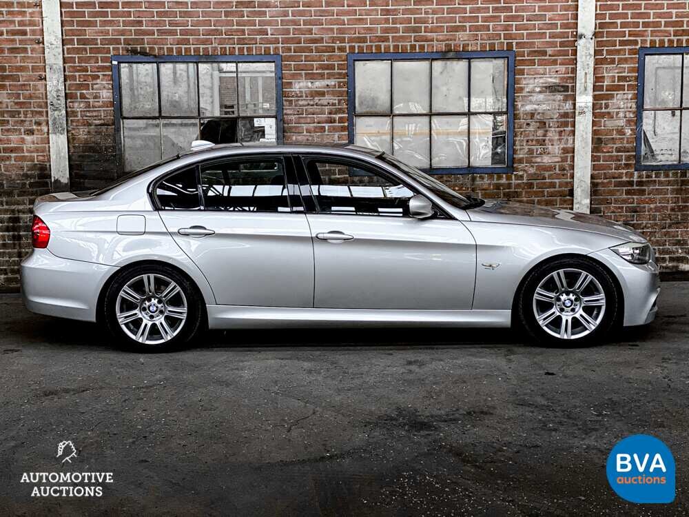 BMW 318i M-Sport 3er Reihe 143PS 2010 -Org. NL-, 98-LJH-2.