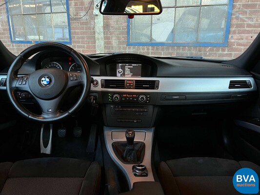 BMW 318i M-Sport 3er Reihe 143PS 2010 -Org. NL-, 98-LJH-2.