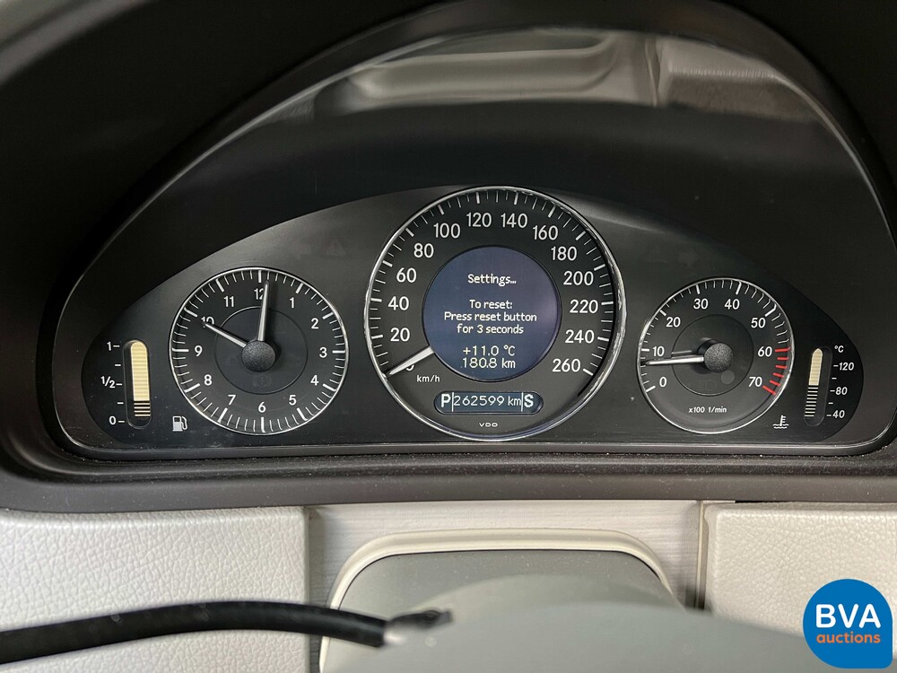 Mercedes-Benz CLK240 Elegance 170PS 2002, 83-JN-FG.