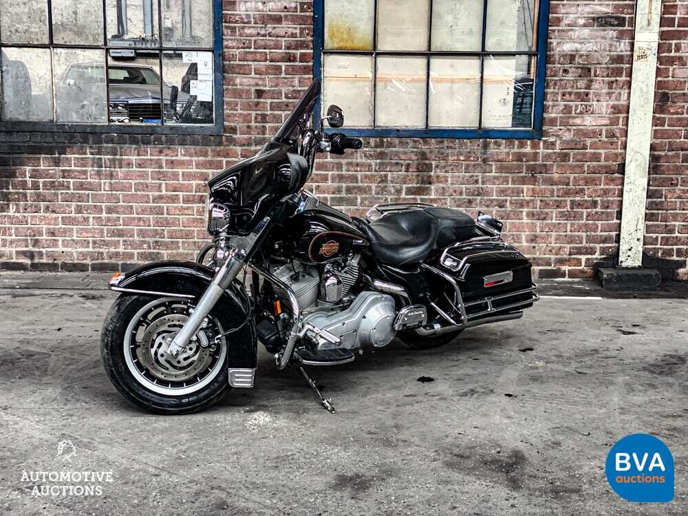 2002 Harley-Davidson FLHT Electra Glide Standard Cruiser 52 PS.