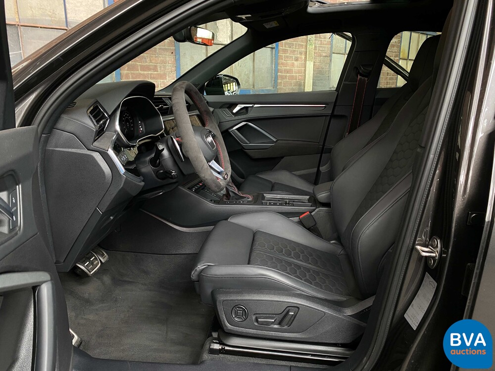 Audi RSQ3 Sportback Quattro 400PS 2022.