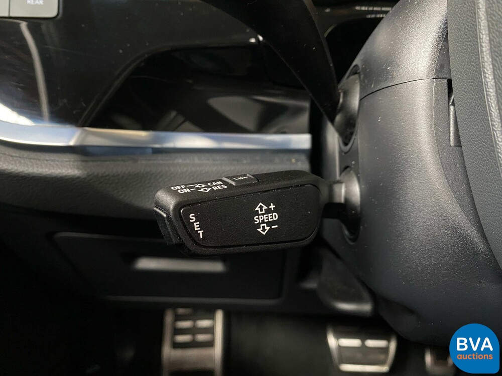 Audi RSQ3 Sportback Quattro 400PS 2022.