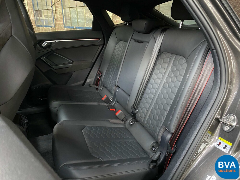 Audi RSQ3 Sportback Quattro 400PS 2022.