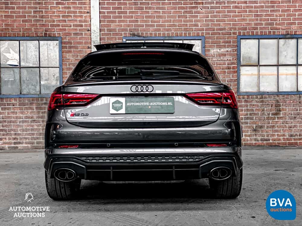 Audi RSQ3 Sportback Quattro 400PS 2022.