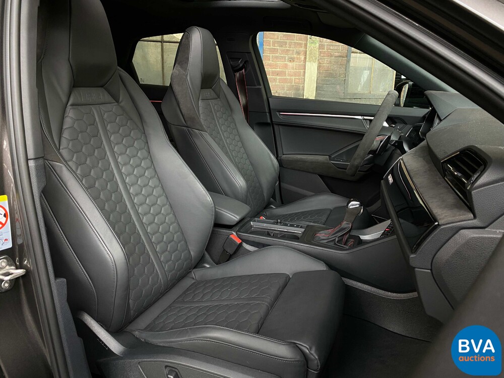 Audi RSQ3 Sportback Quattro 400PS 2022.