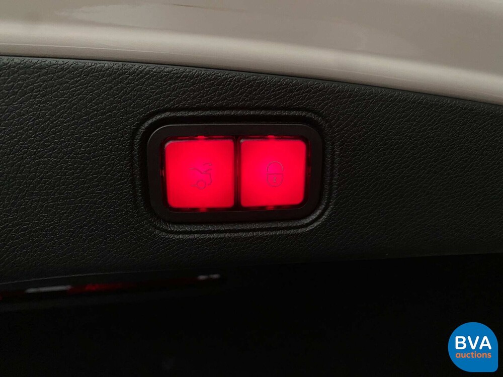 Mercedes-Benz E200 Coupé AMG E-Klasse 197PS 2020 Hybrid NIGHT-EDITION -Org. NL-FACELIFT, H-727-VT.