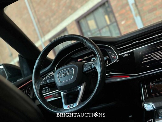 Audi RSQ8 4.0 TFSI V8 Quattro 600pk 2021, P-852-PZ