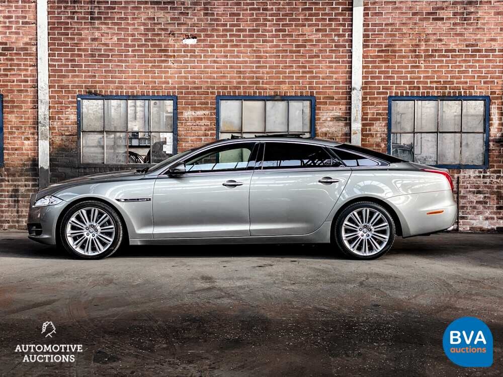 Jaguar XJ5.0 V8 SuperCharged Supersport LWB 510PS 2010 -Org. NL-, 51-NBN-4.