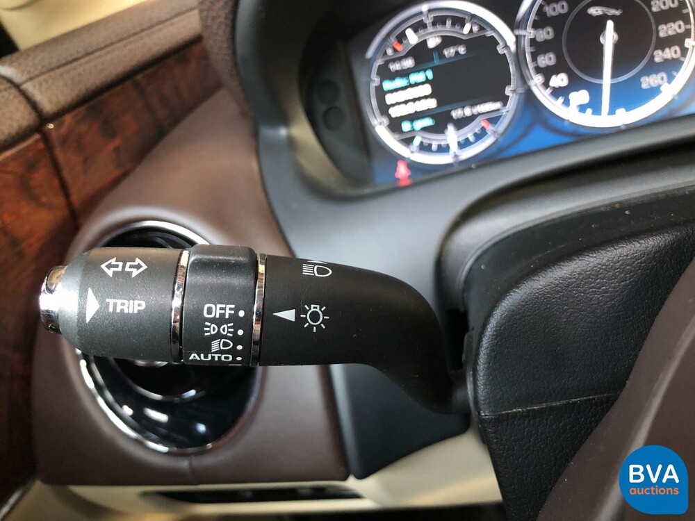 Jaguar XJ5.0 V8 SuperCharged Supersport LWB 510PS 2010 -Org. NL-, 51-NBN-4.