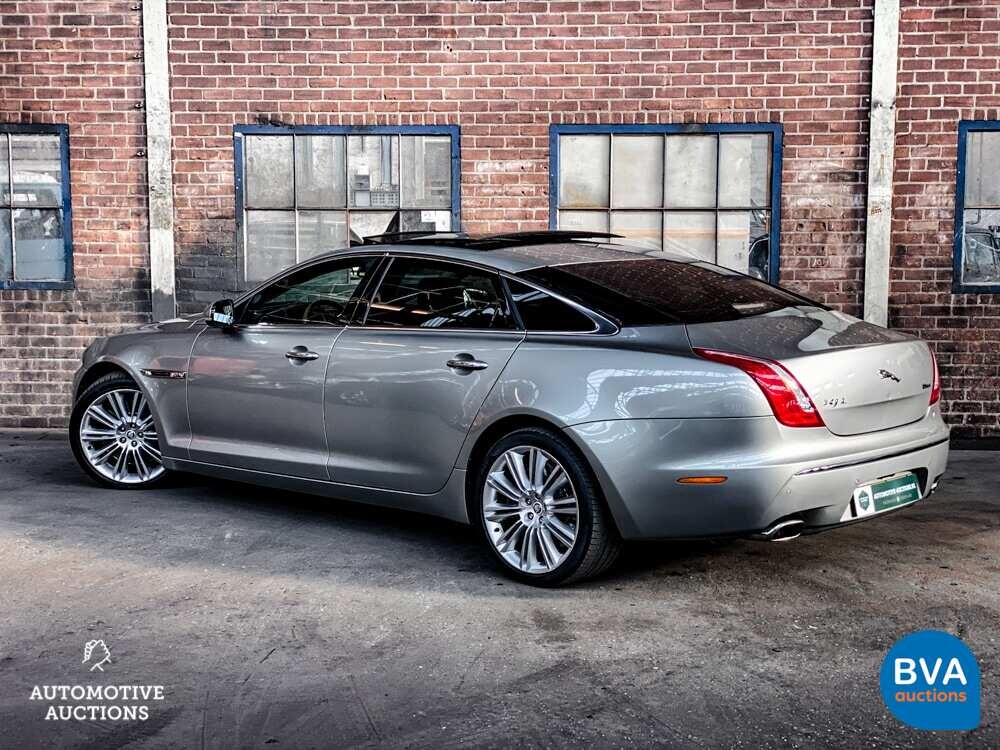 Jaguar XJ5.0 V8 SuperCharged Supersport LWB 510PS 2010 -Org. NL-, 51-NBN-4.
