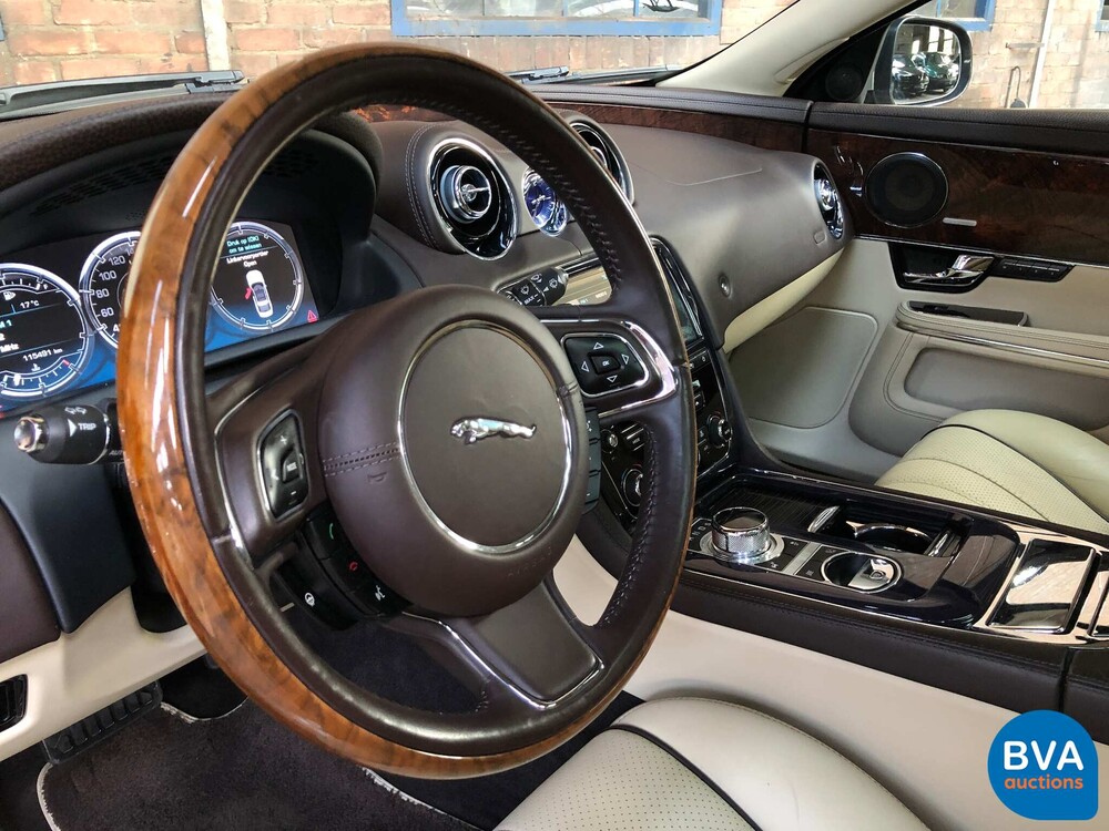 Jaguar XJ5.0 V8 SuperCharged Supersport LWB 510PS 2010 -Org. NL-, 51-NBN-4.
