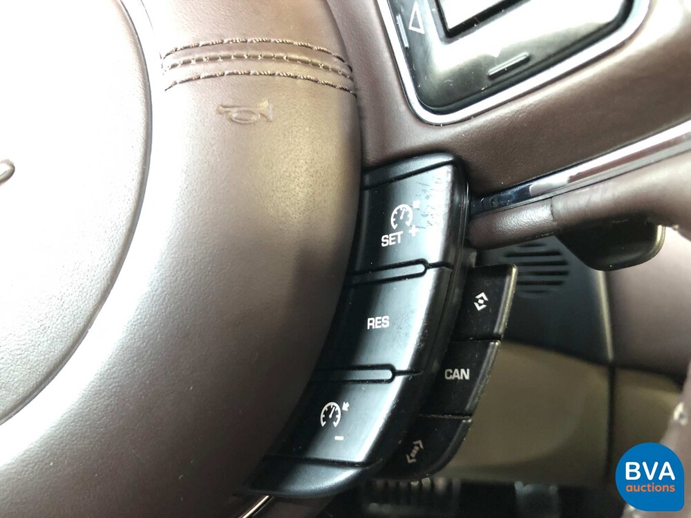 Jaguar XJ5.0 V8 SuperCharged Supersport LWB 510PS 2010 -Org. NL-, 51-NBN-4.