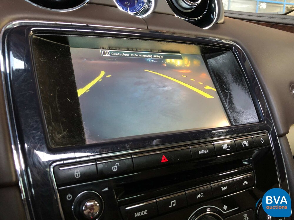 Jaguar XJ5.0 V8 SuperCharged Supersport LWB 510PS 2010 -Org. NL-, 51-NBN-4.