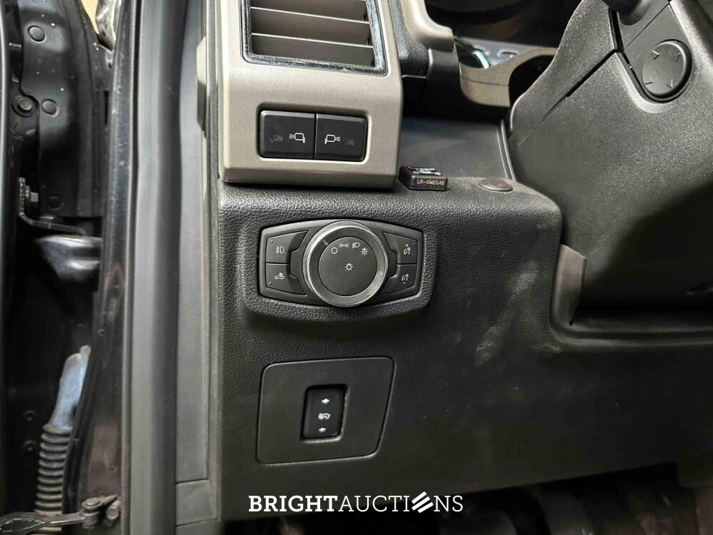 Ford 150 3.5 V6 Ecoboost SuperCab 370pk 2017 (Origineel-NL + 1e Eigenaar), V-026-GZ