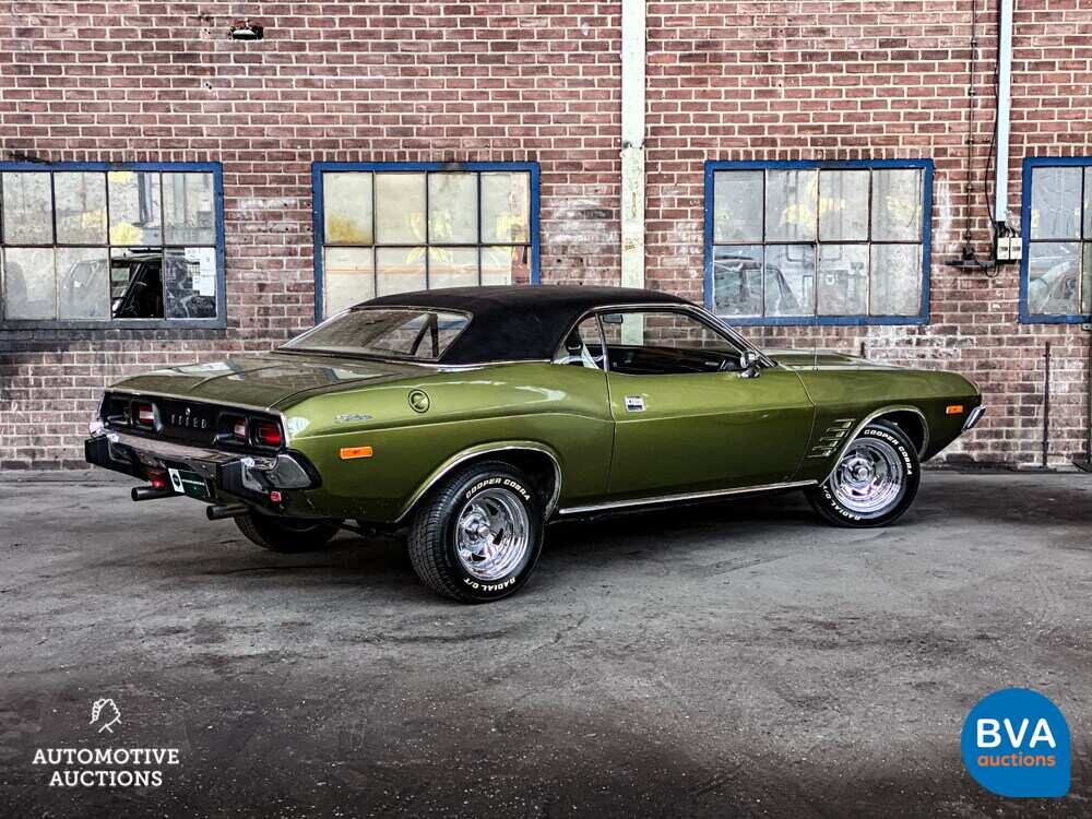 Dodge-Herausforderer 5.2L V8 Coupe Edelbrock 300PS 1974.