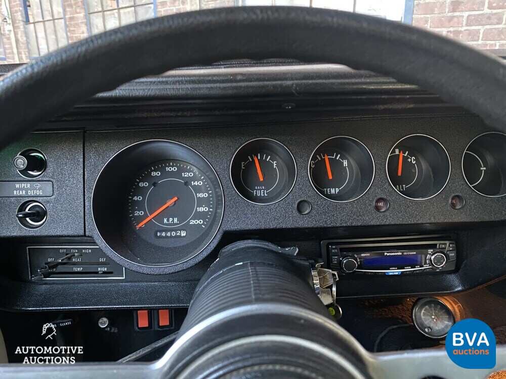 Dodge-Herausforderer 5.2L V8 Coupe Edelbrock 300PS 1974.