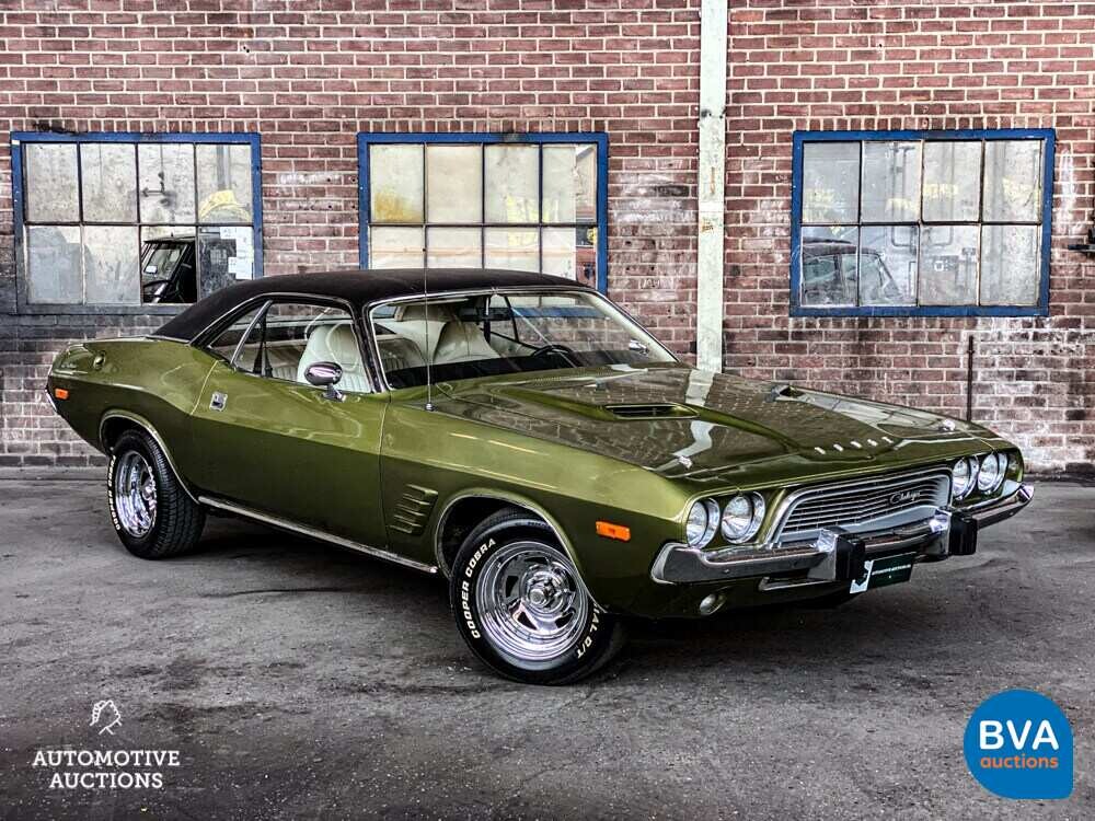 Dodge-Herausforderer 5.2L V8 Coupe Edelbrock 300PS 1974.