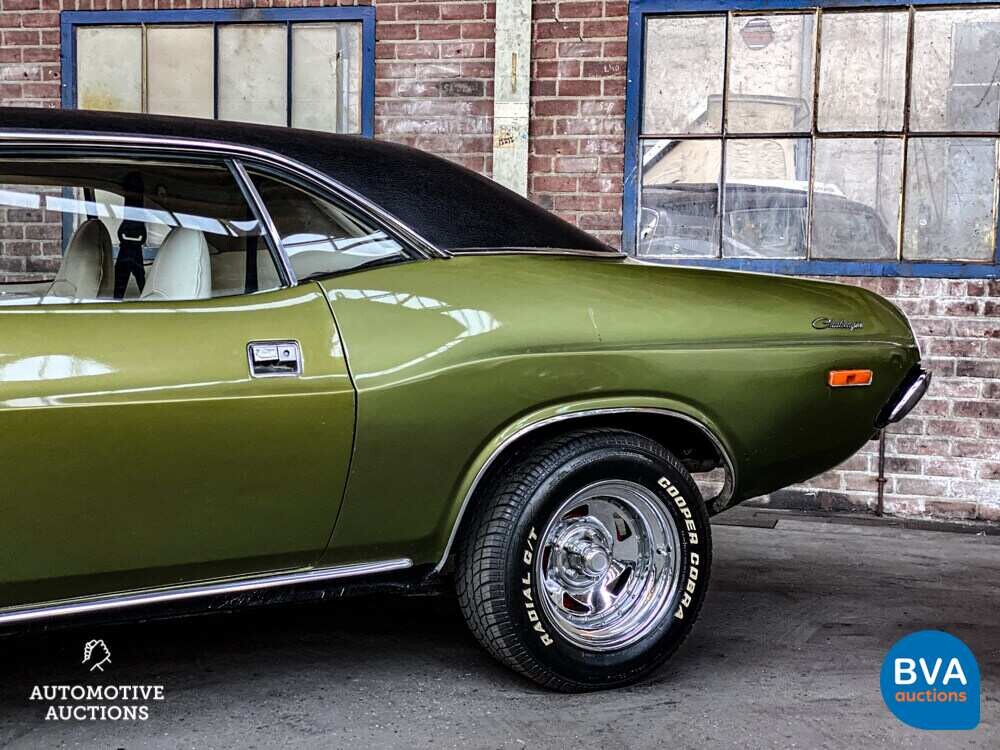 Dodge-Herausforderer 5.2L V8 Coupe Edelbrock 300PS 1974.