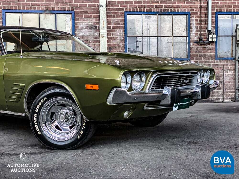 Dodge-Herausforderer 5.2L V8 Coupe Edelbrock 300PS 1974.
