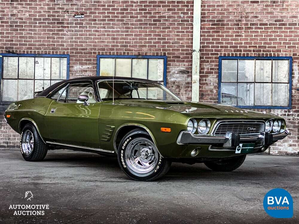 Dodge-Herausforderer 5.2L V8 Coupe Edelbrock 300PS 1974.