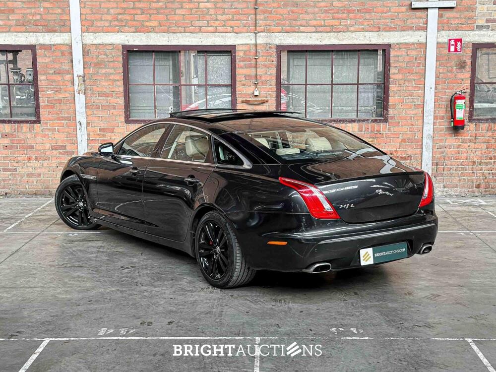Jaguar XJ L 5.0 V8 LWB Portfolio 385pk 2011 MY